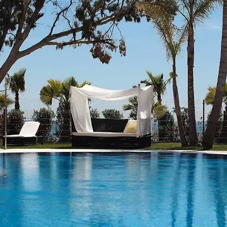 120 - Penthouse With Private Pool!! 公寓 埃斯特波纳